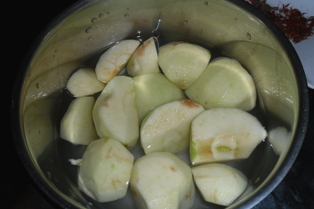 Десерт с кремом шантильи и яблоками "golden apples gisperid": шаг 3