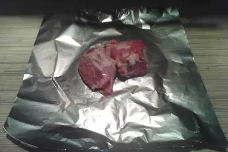 Кролик запеченный в фольге с овощами: шаг 5