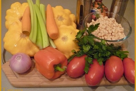 Рагу из фасоли и овощей в патиссоновом "горшочке": шаг 2