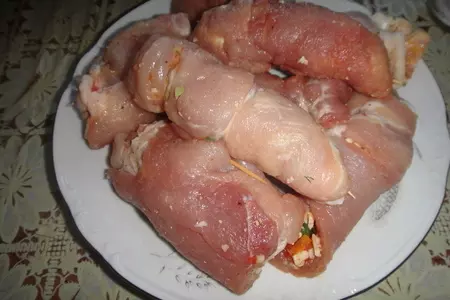 Свинные рулетики с обалденным соусом: шаг 6