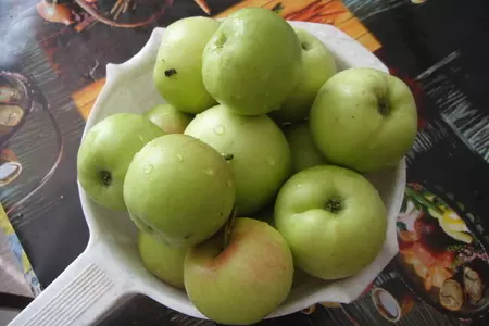 Повидло яблочное с черноплодной рябиной: шаг 2