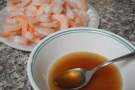 Креветки с лапшой по тайски: шаг 3