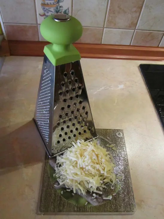 Ой, а гость уже на пороге:): шаг 3