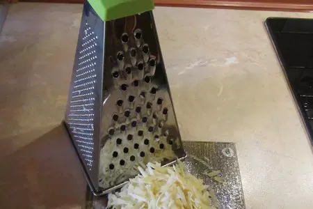 Ой, а гость уже на пороге:): шаг 3