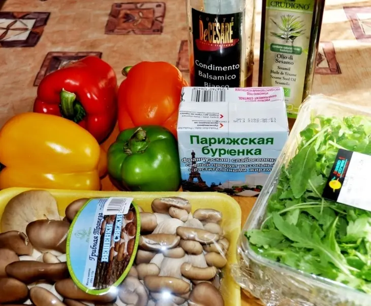 Запечённый перец,фаршированный вешенками и сыром.(дуэль): шаг 1