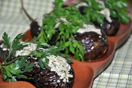 Закуска из фаршированных баклажанов (дуэль): шаг 3