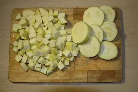 Курица с кабачками в йогуртовом соусе: шаг 2