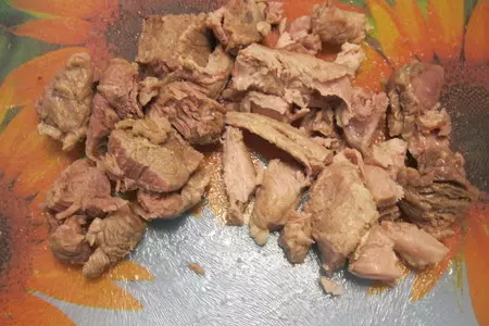Пирожки-чебуреки с мясом и кабачком: шаг 2