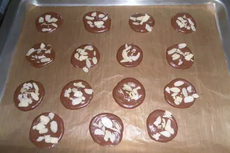 Кофе мокко под кремом шантильи с печеньками-"ракушками". подарок для оксаночки *ogiway*!!!: шаг 6