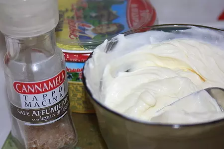 Тарталетки с козьим сыром и хреном. дашулин подарок в обработке.: шаг 5