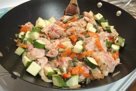 Соус с курицей и овощами: шаг 6