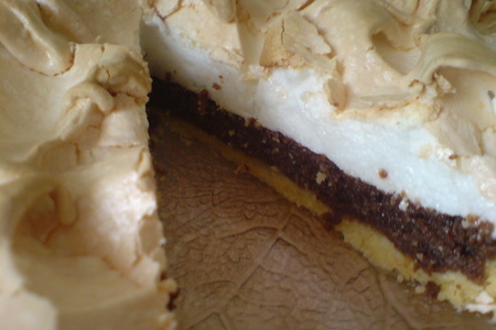 Пирог "шоколад-миндаль-меренга"/мой скромный подарок замечательной и талантливой наташе(ruletka): шаг 9