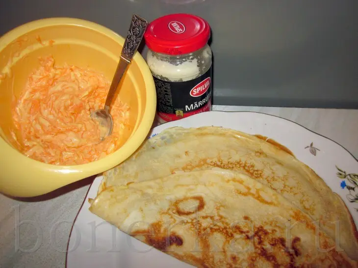 Блинчики с хреновой начинкой: шаг 1
