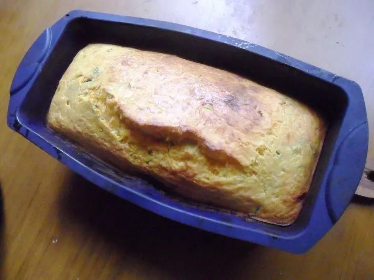 Тыквенный хлеб с зелёным луком и сыром: шаг 6