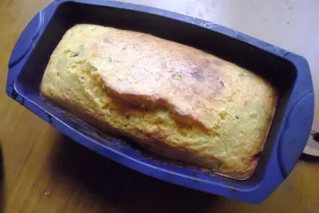 Тыквенный хлеб с зелёным луком и сыром: шаг 6