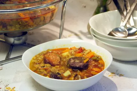 Lentejas con chorizo. (густой чечевичный суп с чоризо и кровяной колбасой): шаг 8