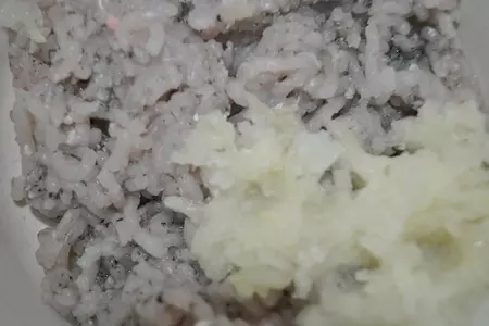 Котлеты из щуки с пряными травами: шаг 3