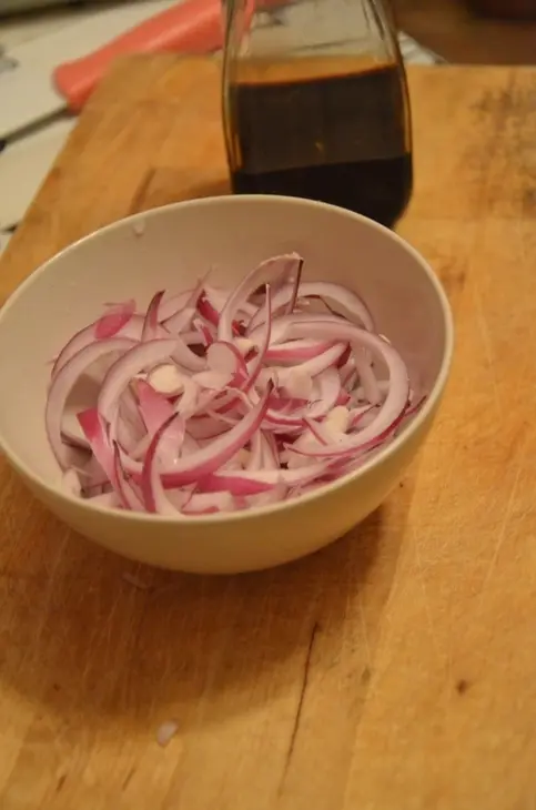 Римский салат с фасолью (insalata di fagioli alla romana): шаг 4