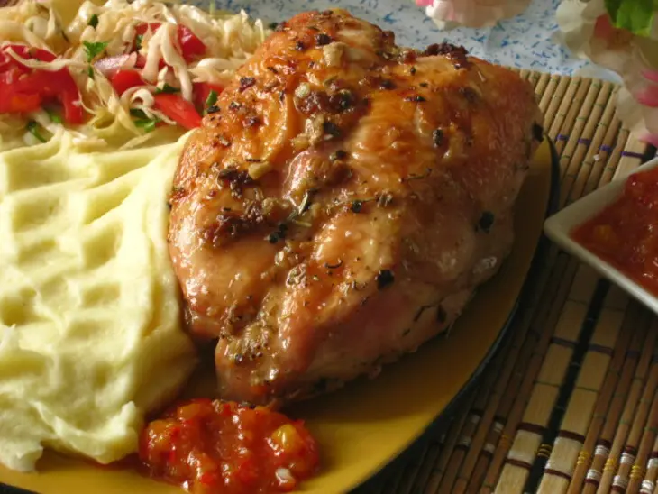 Куриные грудки, запеченные с розмарином и чесноком: шаг 7
