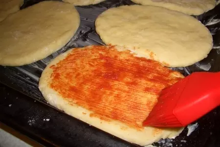 Лепешки с сыром и кинзой: шаг 6