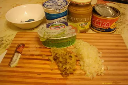 Картофельные зразы с брынзой и пикантным соусом.: шаг 3