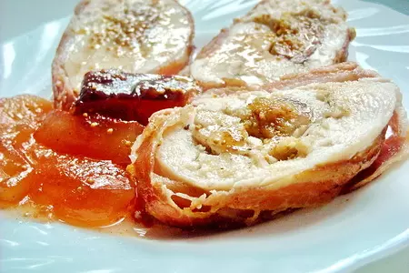 Рулеты из куриной грудки с инжиром: шаг 6