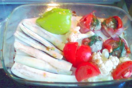 "лето" - салат из печёных овощей по-болгарски: шаг 1