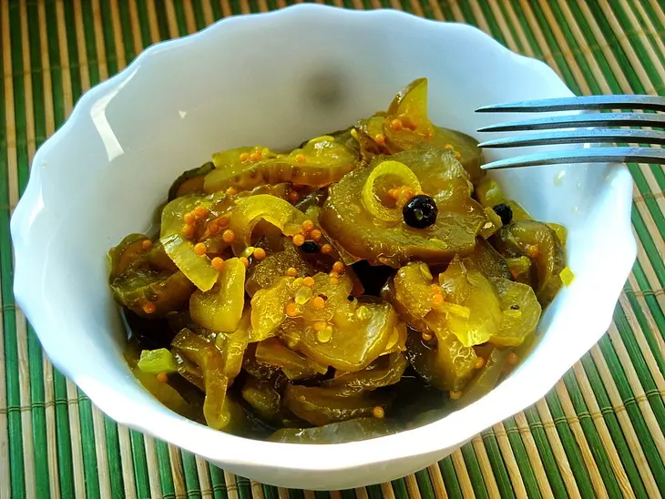 Пикули из огурцов для бутербродов (bread and butter pickles): шаг 6