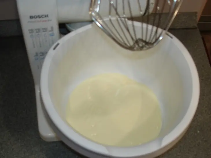 Мороженое из фасоли с орехами.: шаг 3