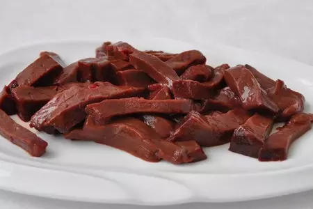 "beef liver with the mixed garnish". печень говяжья со смешанным гарниром.: шаг 5