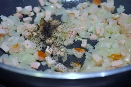 Салат из зеленой чечевицы с черносливом.: шаг 4