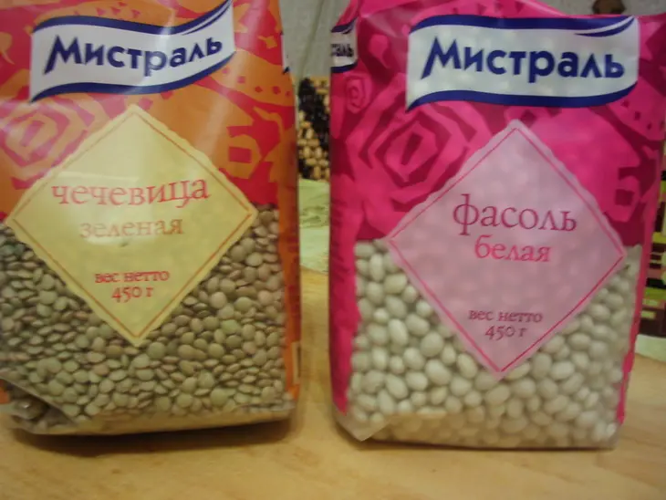 Тефтели из горбуши в фасолевом соусе с гарниром из риса и чечевицы.: шаг 9