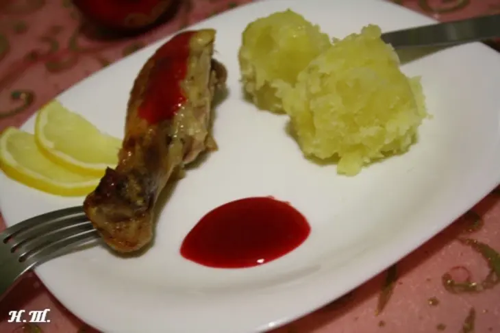 Курица запеченная с грецкими орехами и печенью.: шаг 3