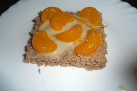 Пирожное с бисквитом, снежным кремом и белым шоколадным ганашем  - "мандариновый подарок..": шаг 18