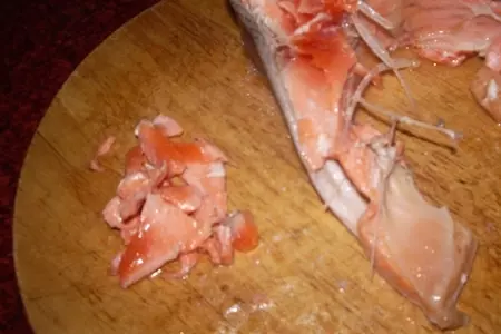 Пирог с семгой, черной чечевицей и укропом: шаг 3