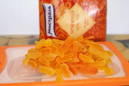 Чечевица с курагой и орехами: шаг 2