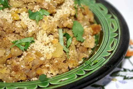 Чечевица с курагой и орехами: шаг 7