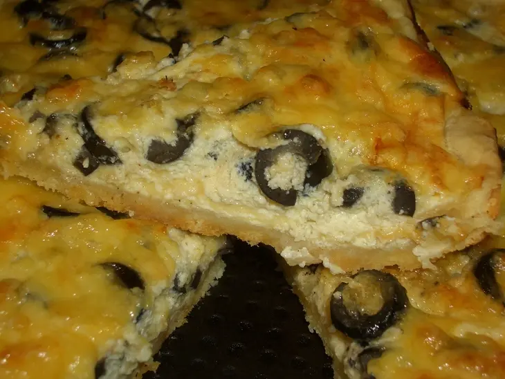 Сырный пирог с маслинами: шаг 9