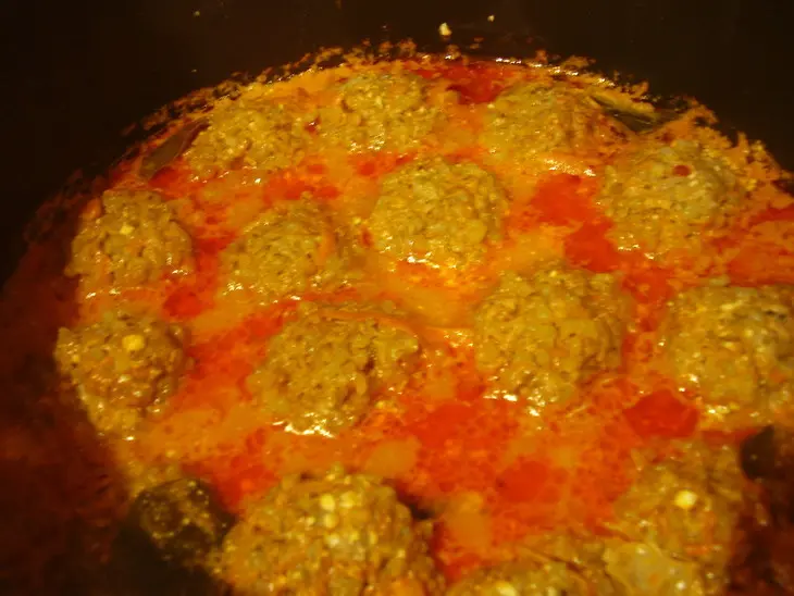 Ёжики мясные в мультиварке: шаг 5