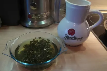 Карамелизованная баранина с черносливом и лепестками миндаля: шаг 7