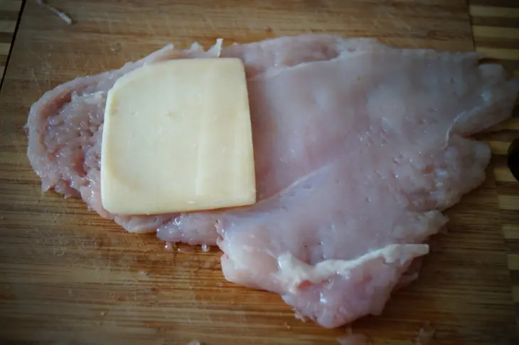 Куриные рулетики le cordon bleu: шаг 2