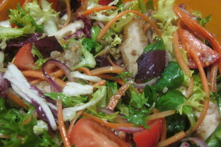 Салат с жареным филе грудки цыпленка: шаг 11