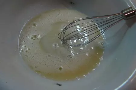Яблочный пирог с карамелью: шаг 3