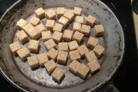 Яблочный пирог с карамелью: шаг 7