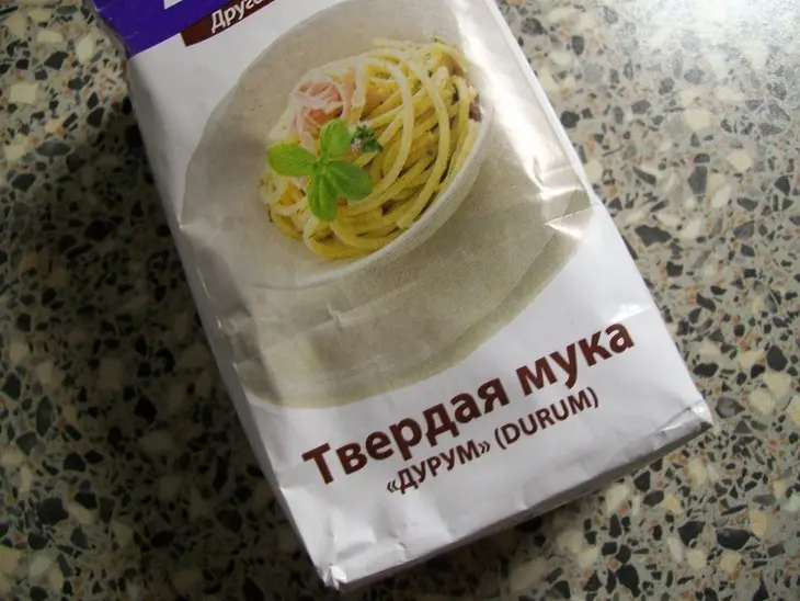 Суп-лапша, дикие утки, пирожки со сметанной начинкой: шаг 2