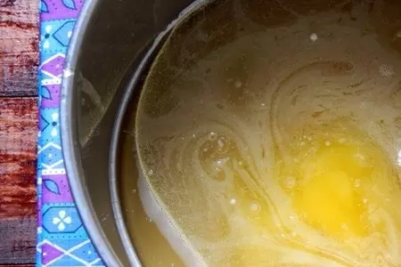 Диетический пирог с грушами и овсяными хлопьями: шаг 1