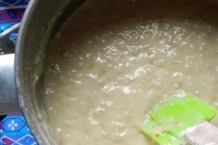 Диетический пирог с грушами и овсяными хлопьями: шаг 2