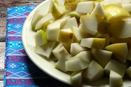 Диетический пирог с грушами и овсяными хлопьями: шаг 3