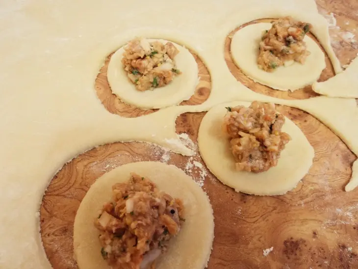 Мини-пирожки из заварного теста с мясом: шаг 5