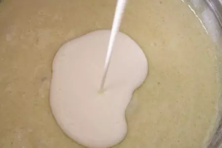 Миндальный кекс с черносливом от ги: шаг 3